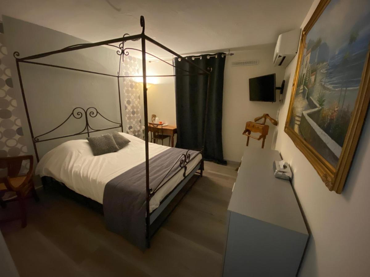 La Roseliere Hotel Saint-Quentin-Fallavier Eksteriør billede