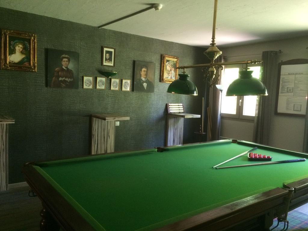 La Roseliere Hotel Saint-Quentin-Fallavier Eksteriør billede