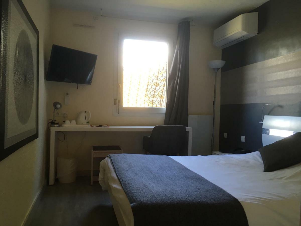 La Roseliere Hotel Saint-Quentin-Fallavier Eksteriør billede